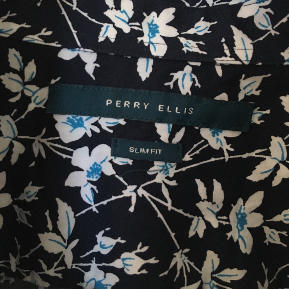 Beautiful Perry ellis men shirt X Large